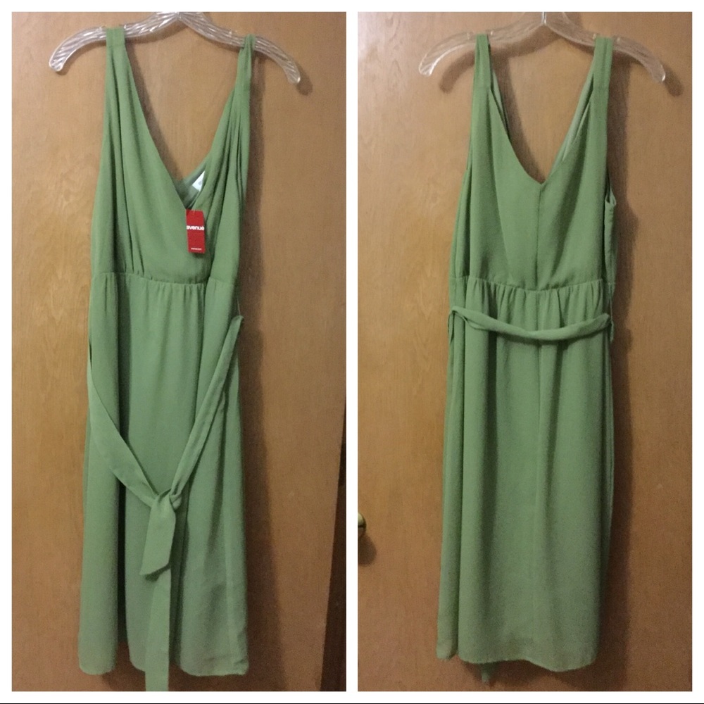 Avenue Dress